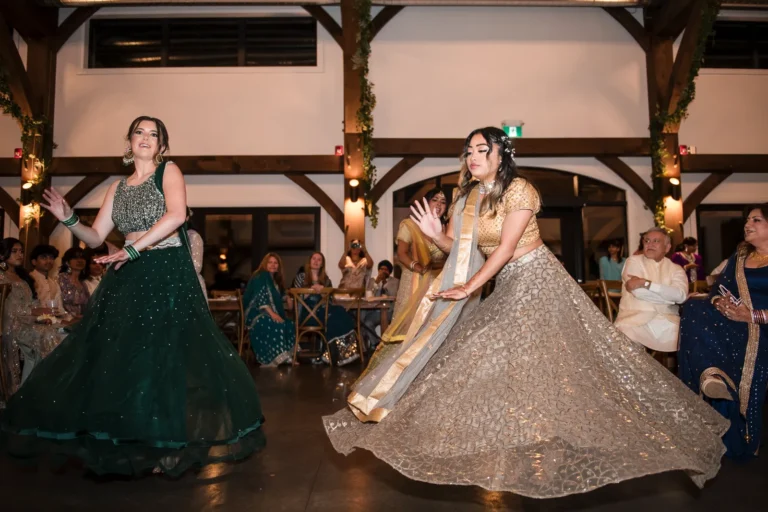 Indian Wedding photographed in Erin Estate By Pixelesque Photography - Hamilton Indian Wedding Photographer