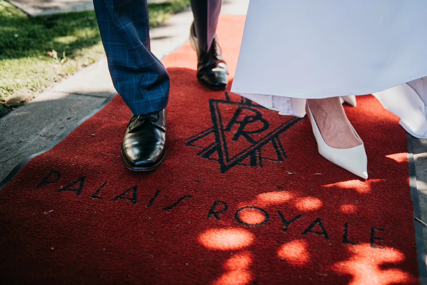 Bride and groom portrait in front of Palais Royale Toronto - Shot by Pixelesque Photographer - Hamilton & GTA Wedding Photographer