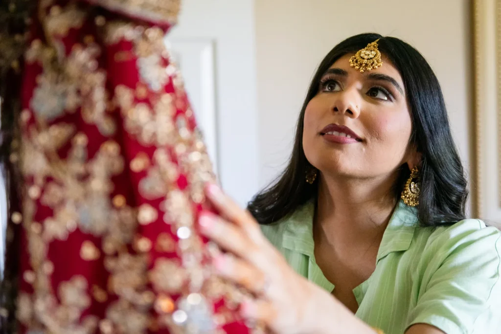 dundas valley golf curling club wedding photography indian lehenga 4