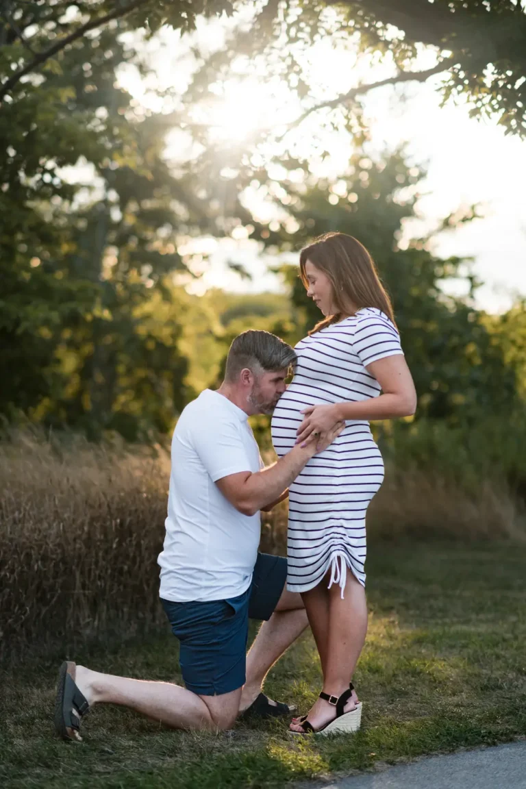 family maternity confederations beach hamilton burlington 31 - Family Portrait - Hamilton Wedding Photographer