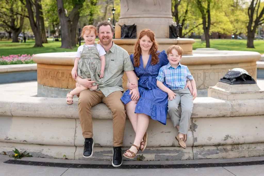 gage park hamilton family portrait 19 - Spring Family Portraits at Gage Park in Hamilton - Hamilton Wedding Photographer