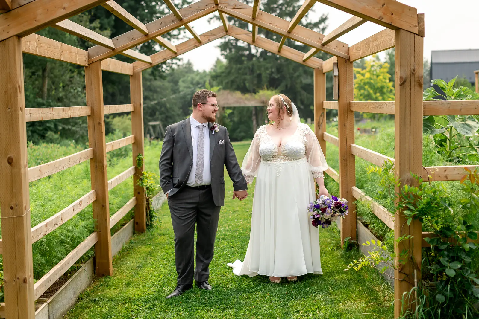 leah jonah fieldstone barn elora wedding 183 - Leah & Jonah's magical Fieldstone Barn Wedding in Elora - Hamilton Wedding Photographer