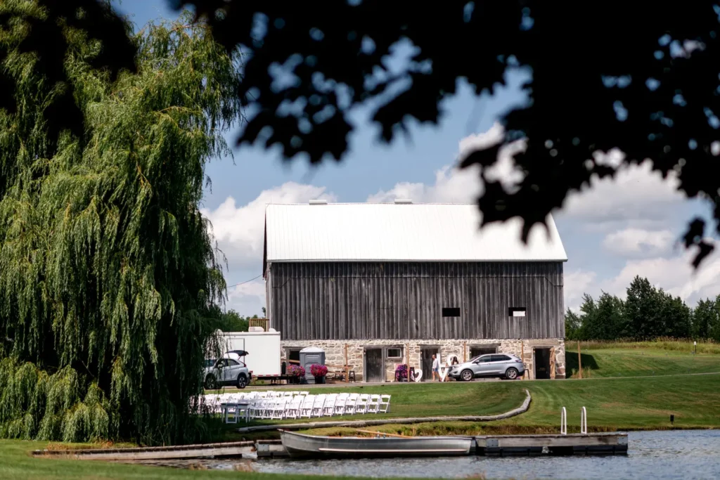 kate kyle hummingbird barn erin ontario wedding 13 - Kate & Kyle’s Romantic Hummingbird Barn Wedding in Erin, Ontario - Hamilton Wedding Photographer